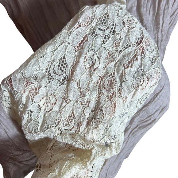 Rye Sleeveless Lace Blouse Tank, X-Large - Picture 5 of 11